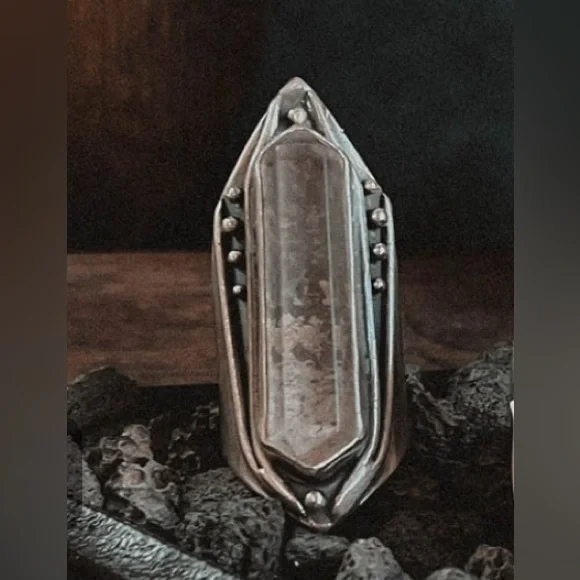 Acid Queen Lodolite Amplifier Ring, Size 7.25 - Picture 9 of 14